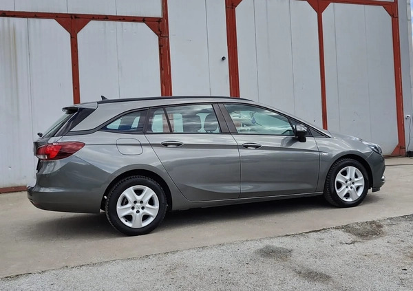 Renault Megane cena 39900 przebieg: 153900, rok produkcji 2016 z Tuliszków małe 466
